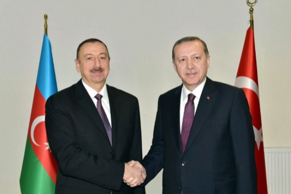 Noyabrın 10-da Azərbaycan Respublikasının Prezidenti İlham Əliyevlə Türkiyə Respublikasının Prezidenti Rəcəb Tayyib Ərdoğan arasında telefon danışığı olub